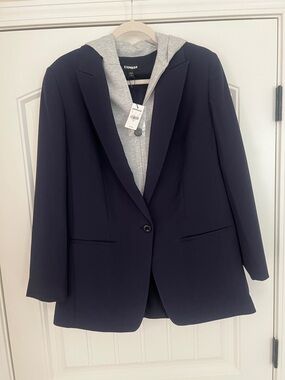 Express Men’s Navy Blazer with Grey Hoodie Layer Sz M NWT